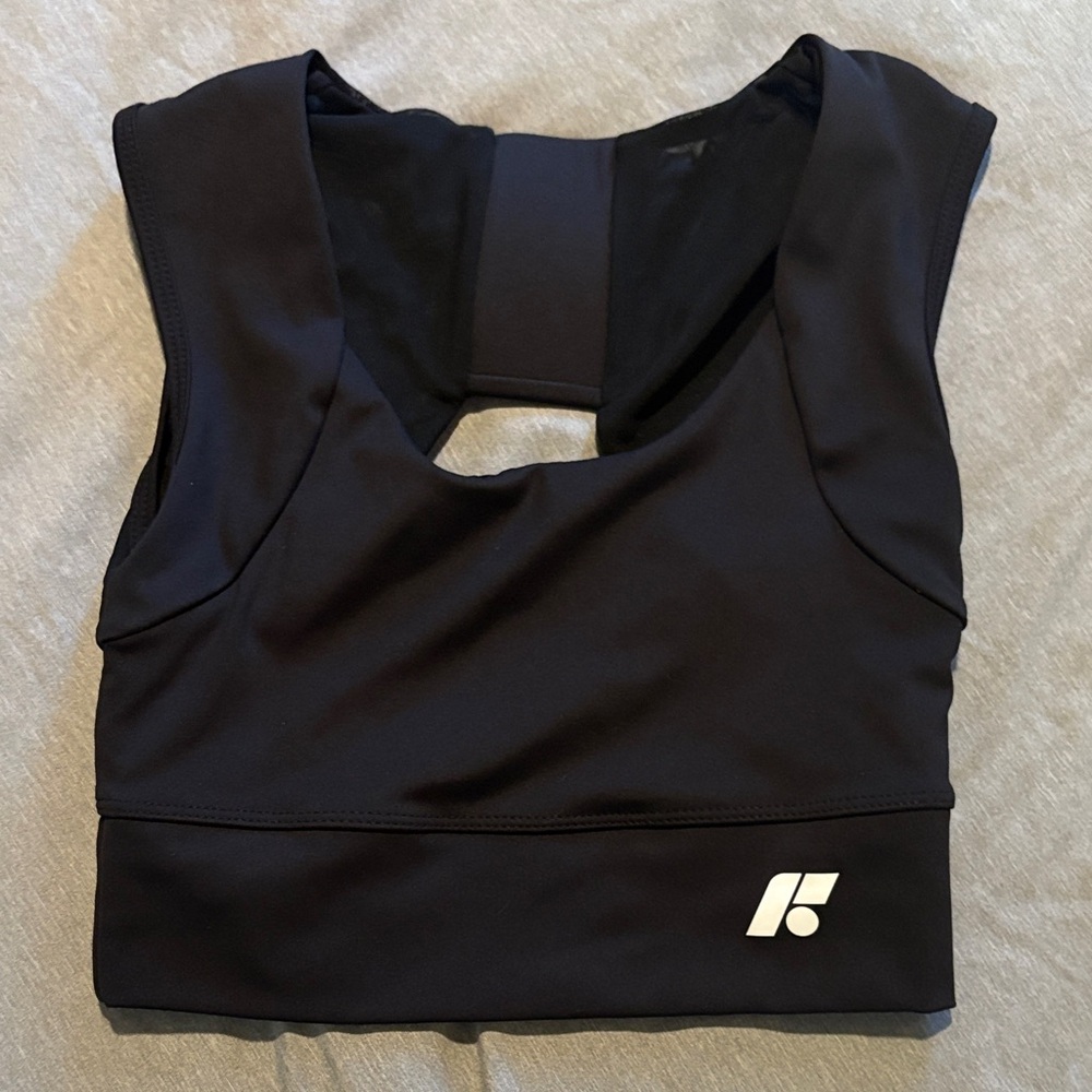 Forme Black Back Supporting Sports Bra